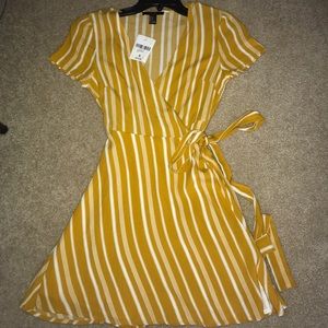 Forever 21 yellow striped mini dress